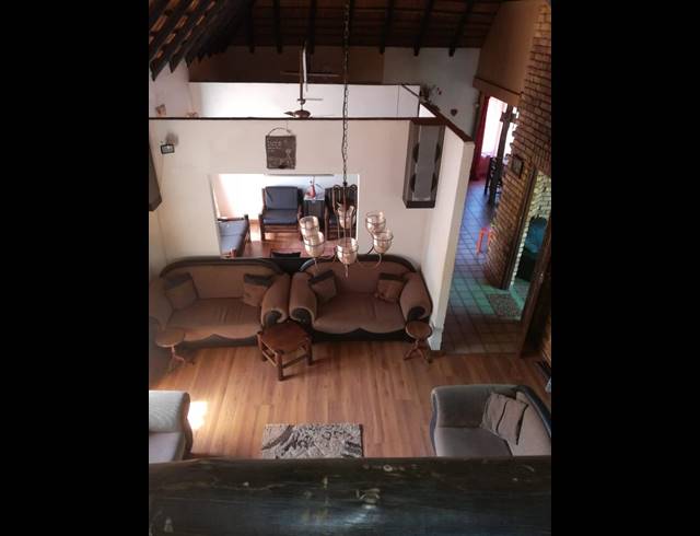 3 BEDROOM HOUSE SOLD IN THE ORCHARDS
